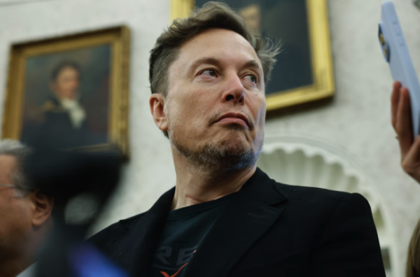 云南配资公司 马斯克借火箭公司发展AI SpaceX投资20亿支持xAI